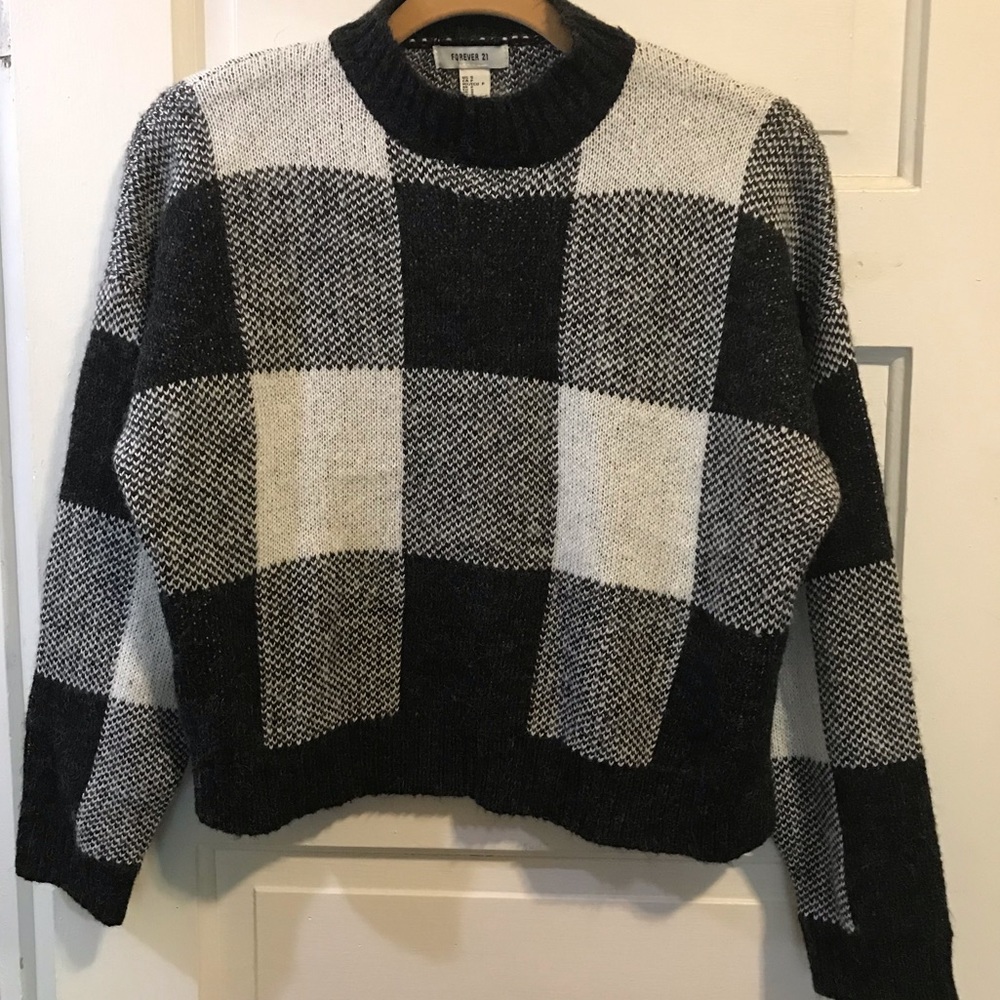 Black and White Check Cropped Sweater